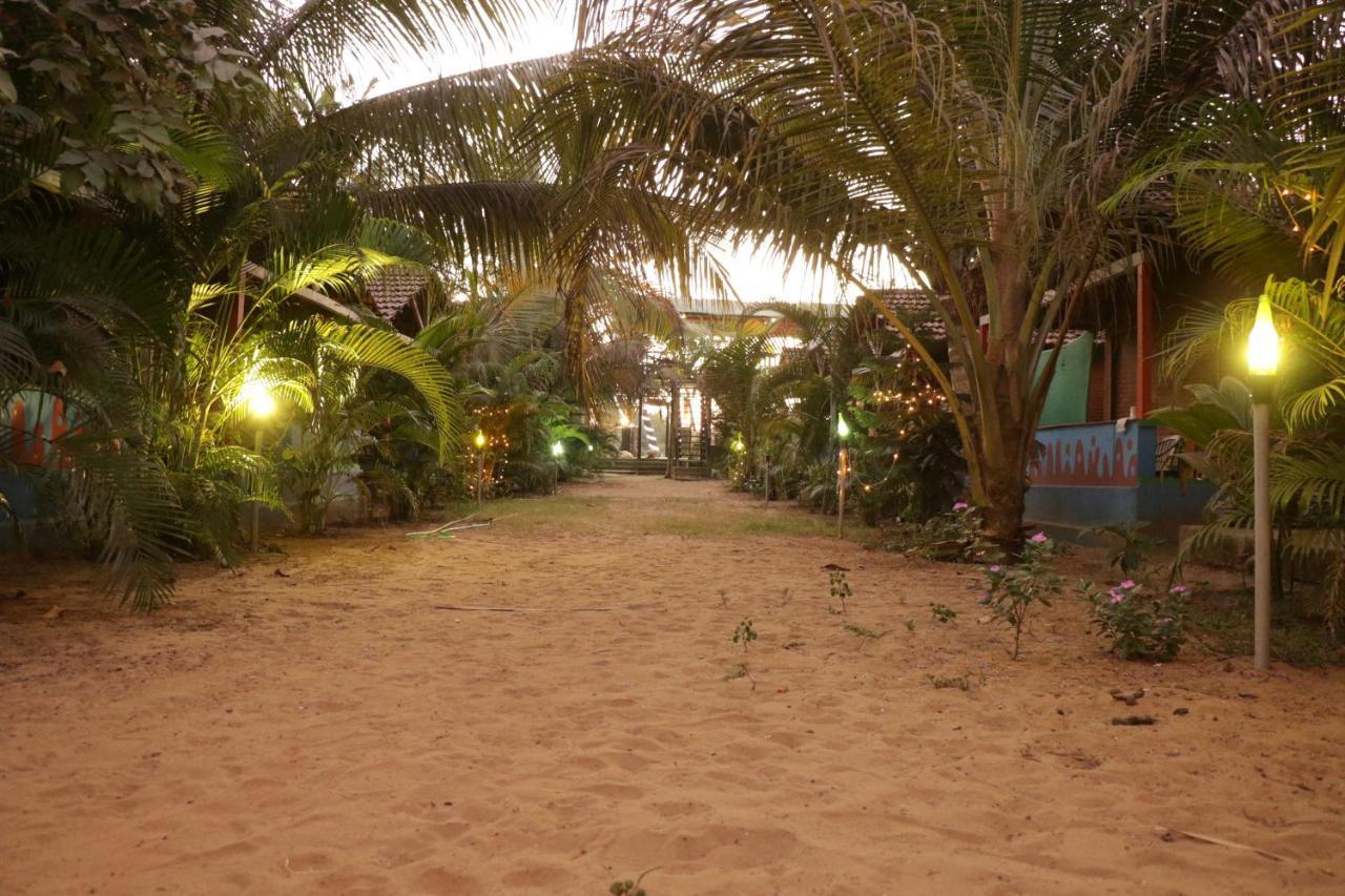Hotel Secret Garden Arambol Exterior foto